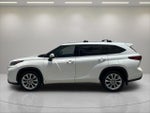 2020 Highlander Thumbnail 2