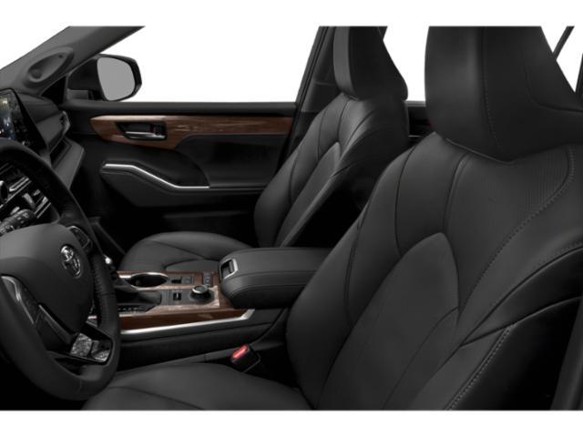 2020 Toyota Highlander - $29,980