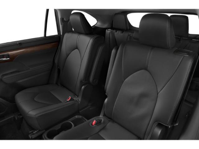 2020 Toyota Highlander - $29,980