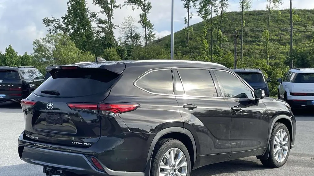2020 Toyota Highlander Limited