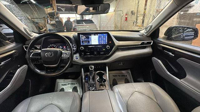 2021 Toyota Highlander Limited