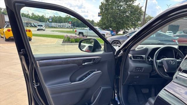 2021 Toyota Highlander Limited