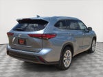 2020 Highlander Thumbnail 7