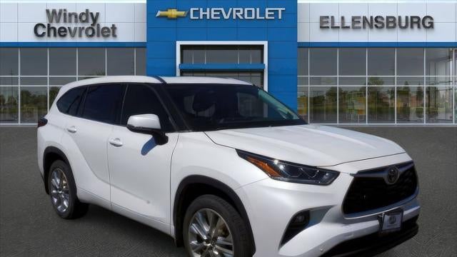 Preowned 2022 Toyota Highlander Limited for Sale