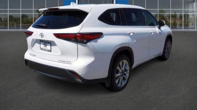 2022 Toyota Highlander Limited