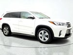 2019 Highlander Thumbnail 3