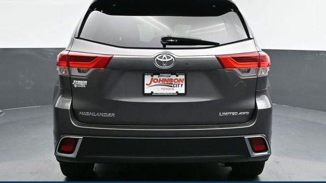 2017 Toyota Highlander Limited