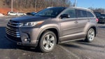 2017 Highlander Thumbnail 4