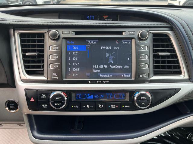 2017 Toyota Highlander - $23,300