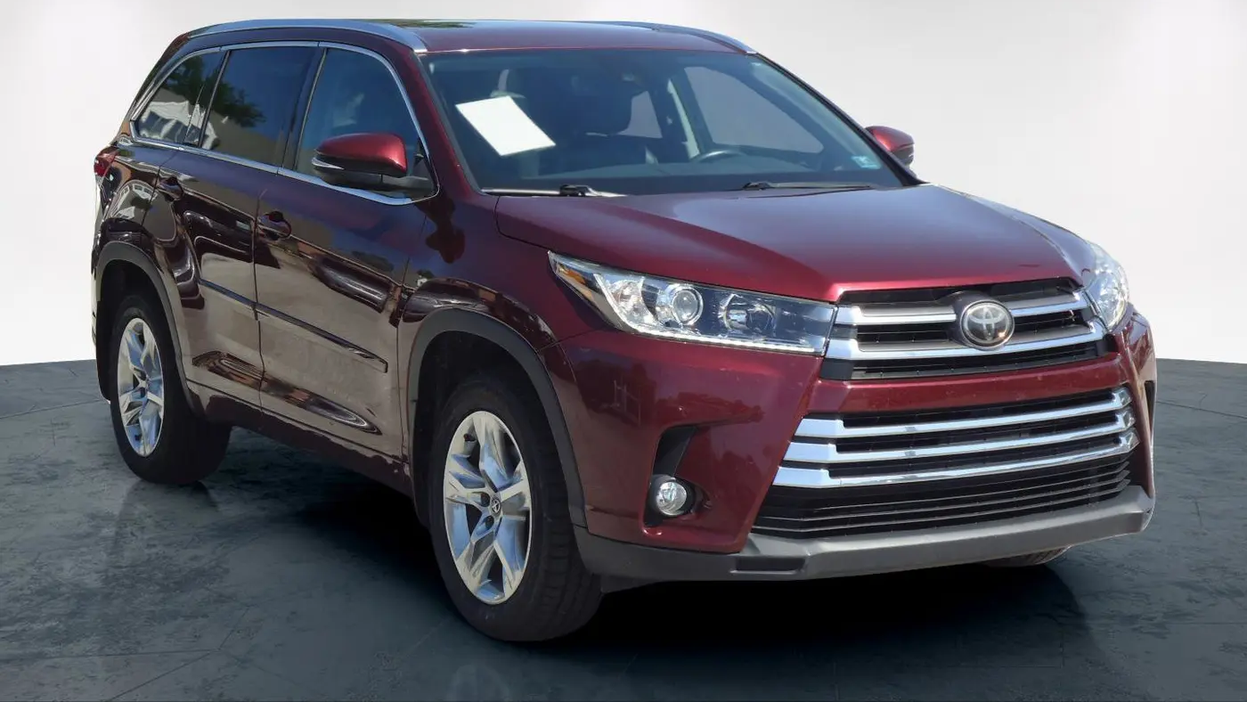 Preowned 2017 Toyota Highlander Limited for Sale