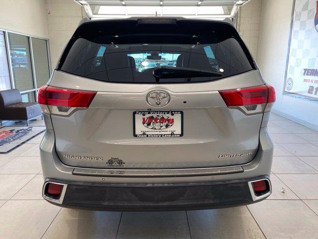 2018 Toyota Highlander - $22,920