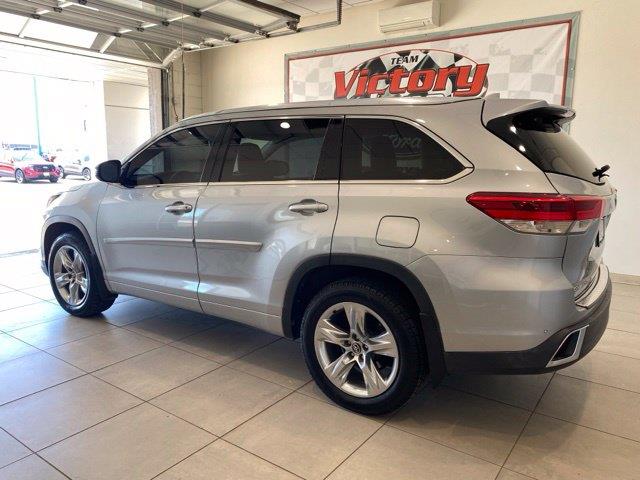 2018 Toyota Highlander - $22,920