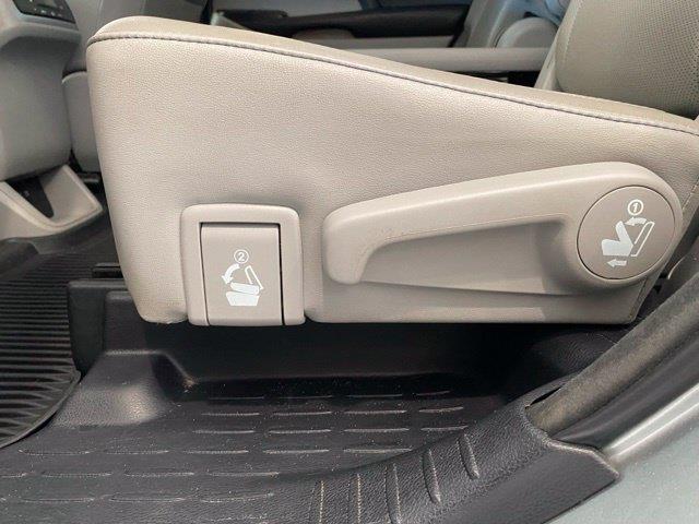 2018 Toyota Highlander - $22,920