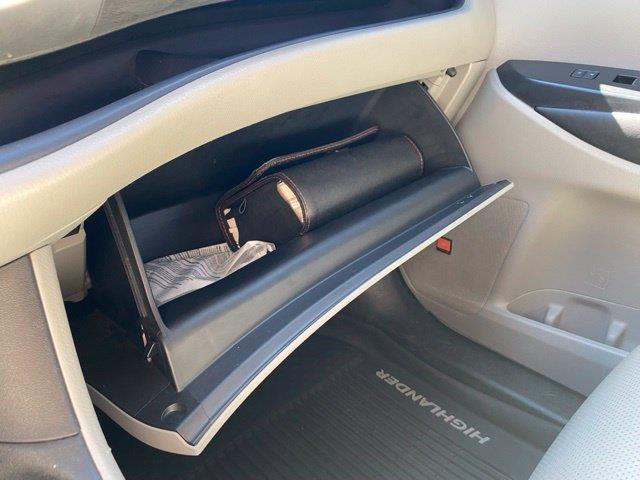 2018 Toyota Highlander - $22,920