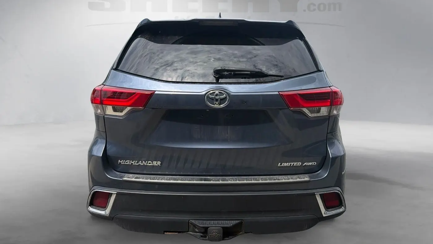2017 Toyota Highlander Limited