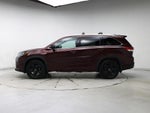 2018 Highlander Thumbnail 3