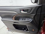 2018 Highlander Thumbnail 12