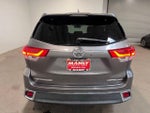 2018 Highlander Thumbnail 4