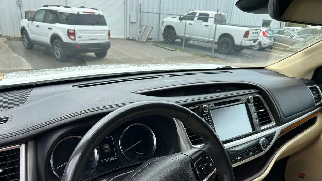 2019 Toyota Highlander Limited Platinum