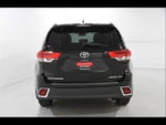 2019 Highlander Thumbnail 20