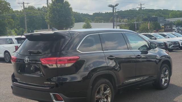 2017 Toyota Highlander Limited Platinum