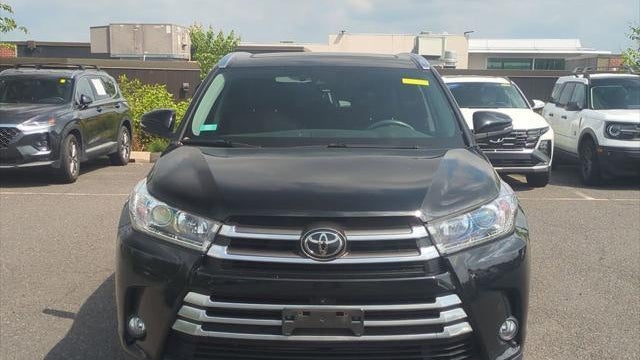2017 Toyota Highlander Limited Platinum