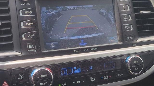 2017 Toyota Highlander Limited Platinum