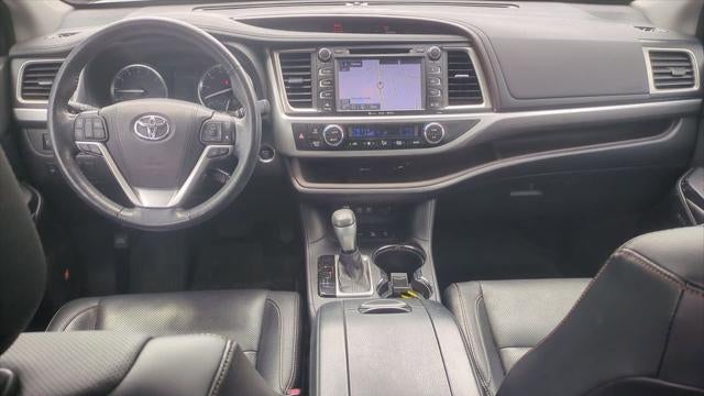 2017 Toyota Highlander Limited Platinum