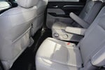 2019 Highlander Thumbnail 18
