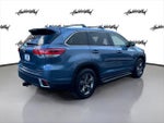 2017 Highlander Thumbnail 5