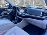 2017 Highlander Thumbnail 32