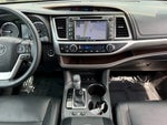 2018 Highlander Thumbnail 29