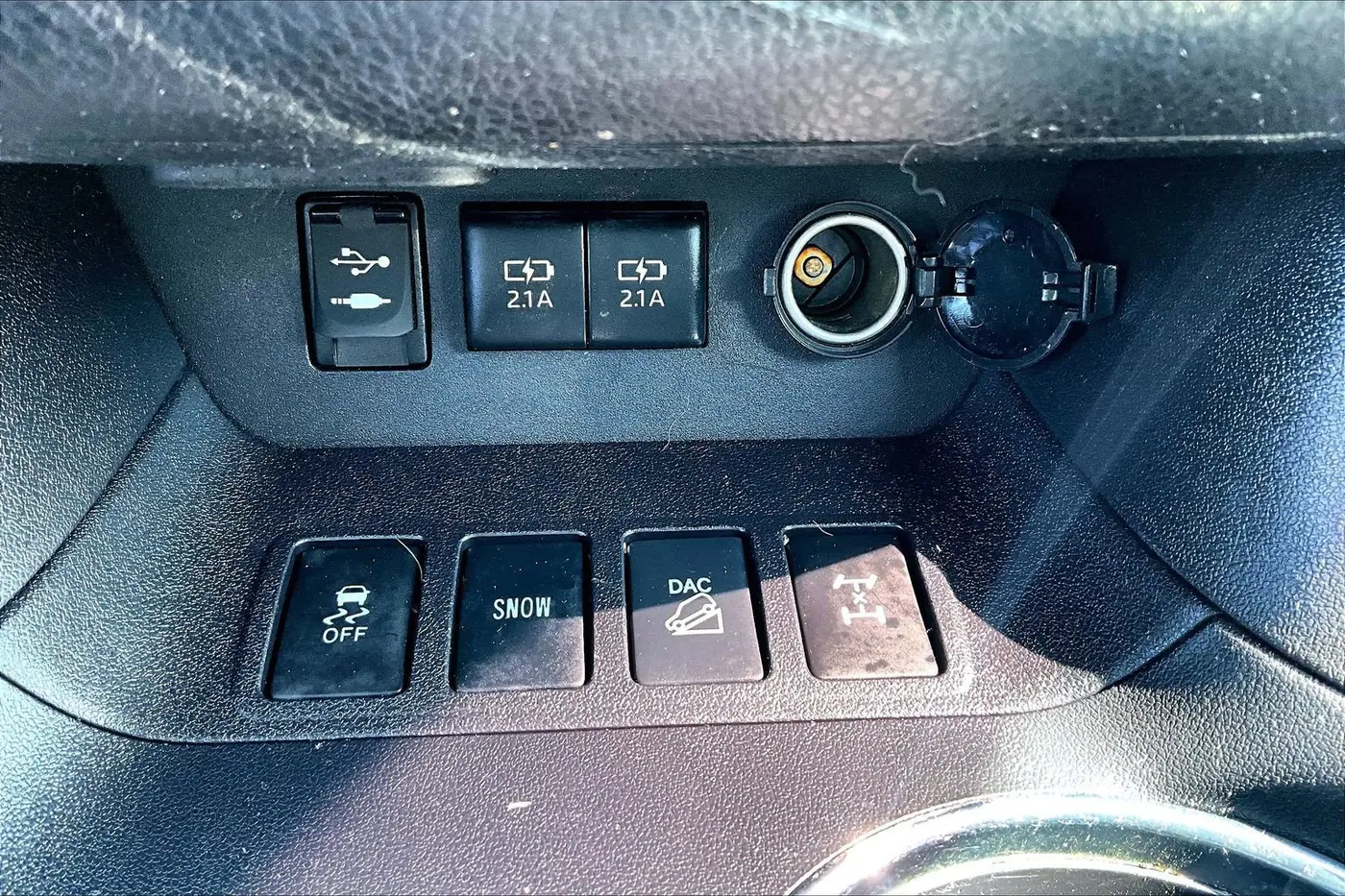 2018 Toyota Highlander - $22,800