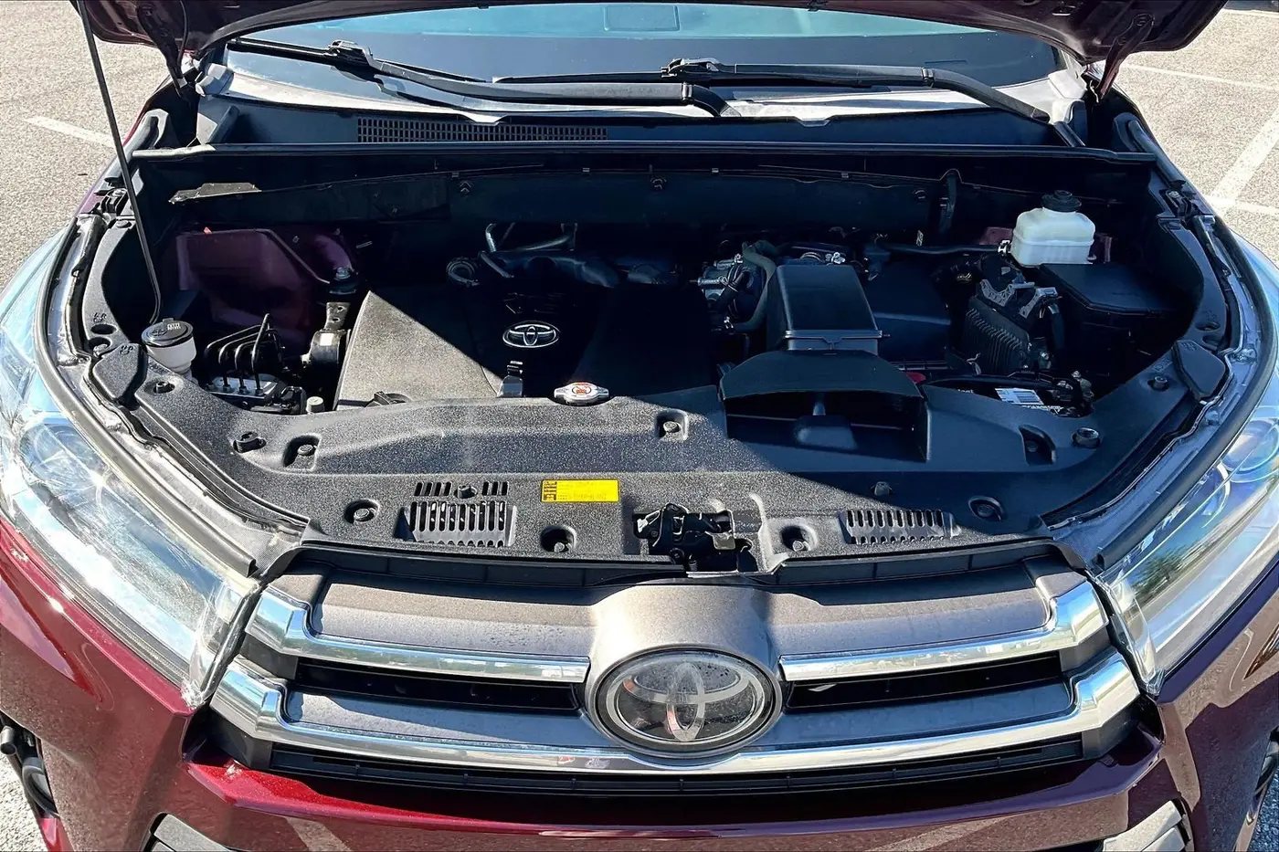 2018 Toyota Highlander - $22,800