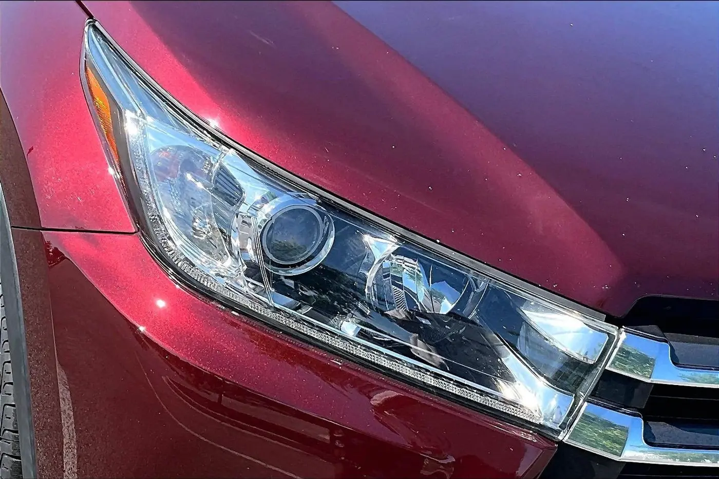 2018 Toyota Highlander - $22,800