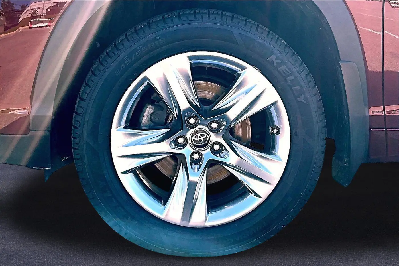 2018 Toyota Highlander - $22,800
