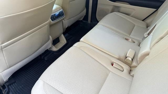 2019 Toyota Highlander Limited Platinum