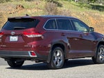 2019 Highlander Thumbnail 4