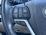 2019 Highlander Thumbnail 27