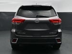 2019 Highlander Thumbnail 6