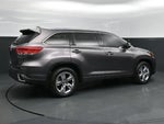 2019 Highlander Thumbnail 7