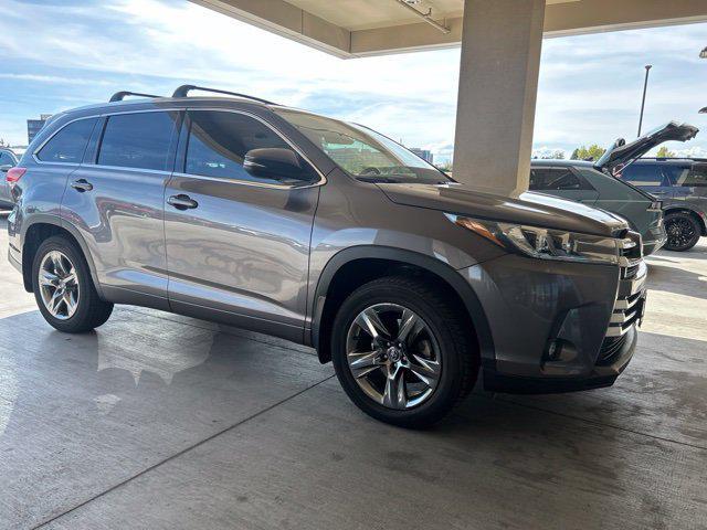 2019 Toyota Highlander - $28,389