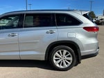 2017 Highlander Thumbnail 11