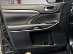 2017 Highlander Thumbnail 23