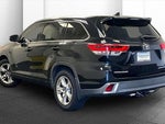 2017 Highlander Thumbnail 8