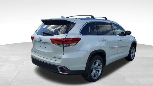 2017 Toyota Highlander Limited