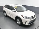 2017 Highlander Thumbnail 31