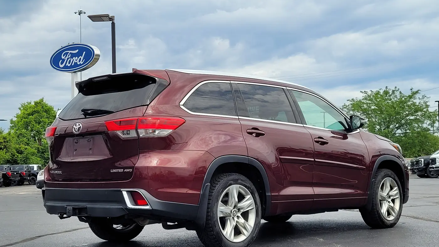 2017 Toyota Highlander Limited