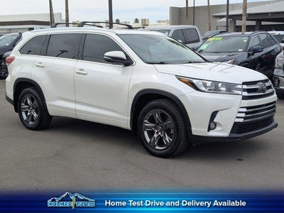 Photo of a 2018 Toyota Highlander AWD Limited 4DR SUV for sale