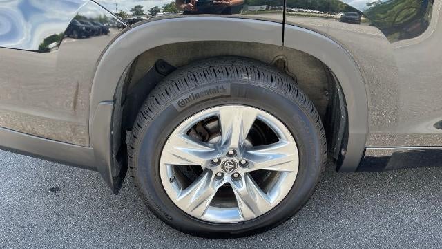 2017 Toyota Highlander Limited Platinum